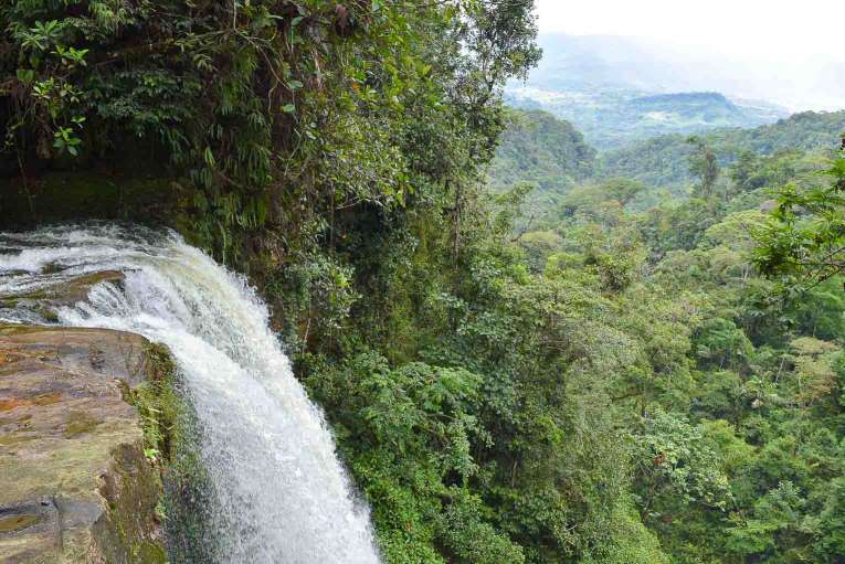 La cascada del fin del mundo cerca de Mocoa en el Putumayo