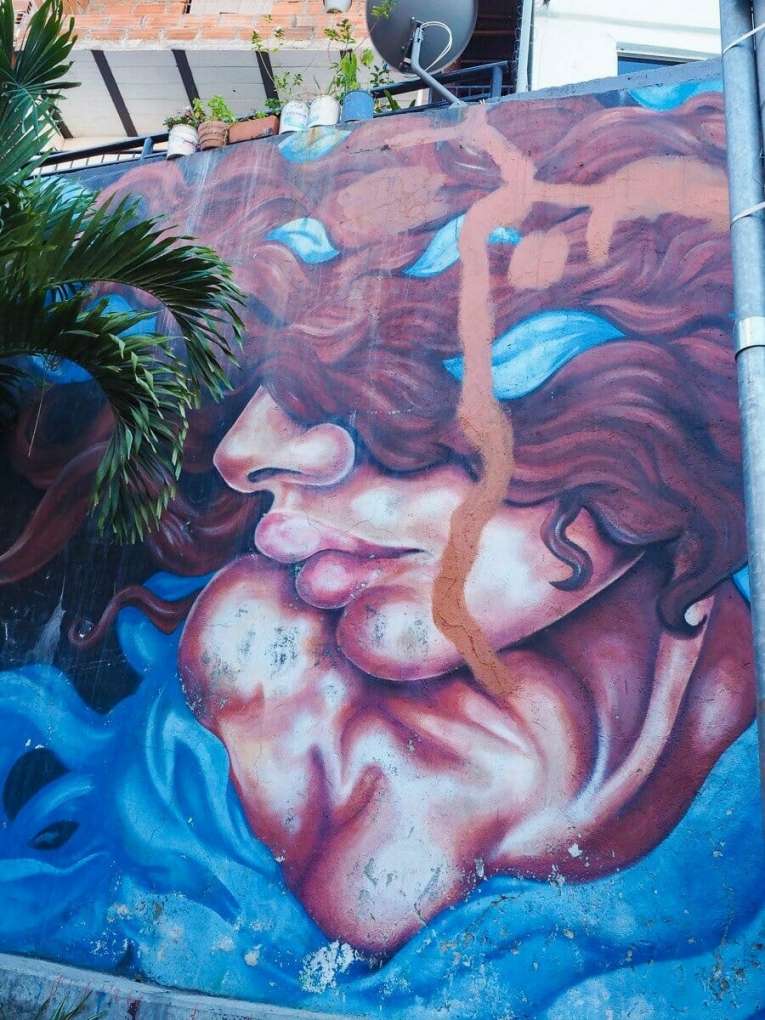 Graffiti Tour en la comuna 13 de Medellin, blog de viaje