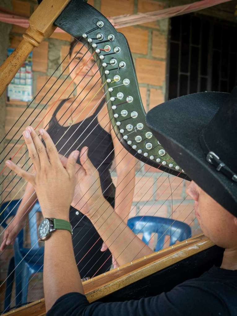 Musica Llanera con el grupo Cunaguaro en el Casanare, blog de viaje por Colombia