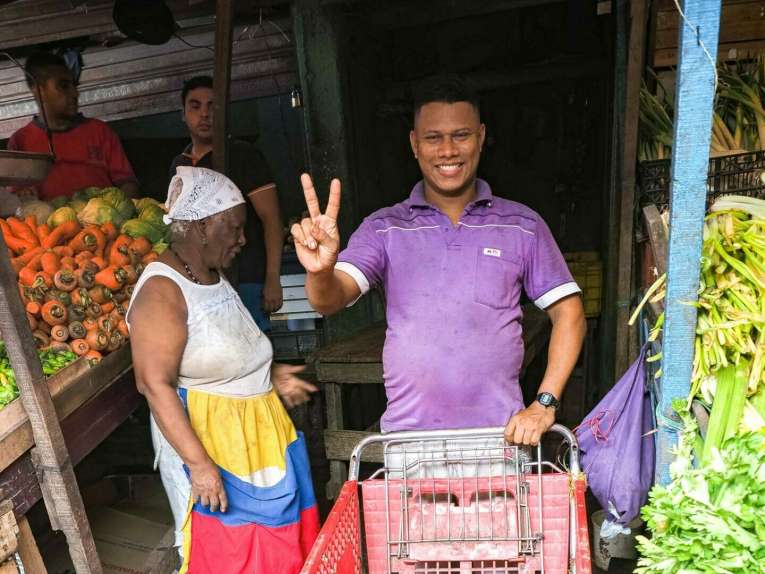 Visita guiada al mercado de Bazurto en Cartagena